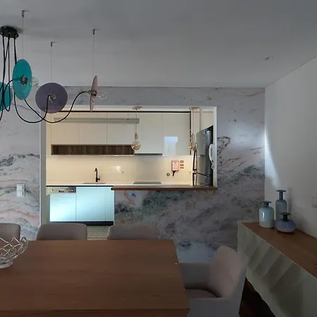 Duplex By The Lägenhet Ovar