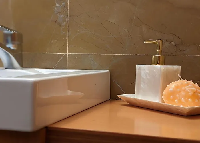 Duplex By The Lägenhet Ovar